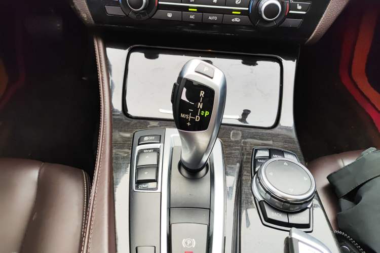 Used BMW 5 Series 2017 525Li Luxury Design Package