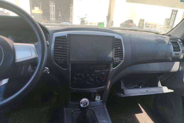 Used BAW Beijing BW007 2015 2.0L two-wheel drive Comfort version