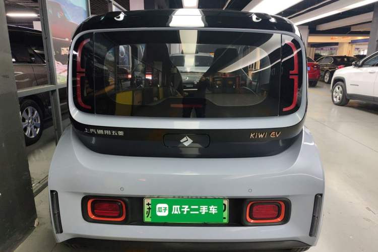 Used Baojun KiWi EV 2022 Designer Lite Edition Lithium Iron Phosphate