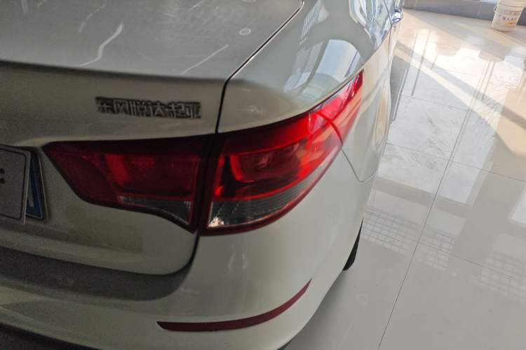 Used Kia K2 2015 Sedan 1.4L Automatic GLS
