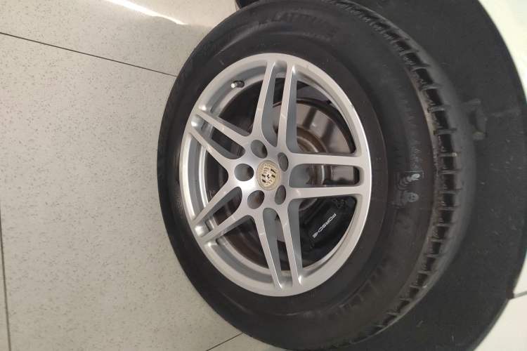 Used Porsche Macan 2017 Macan 2.0T Exterior 5