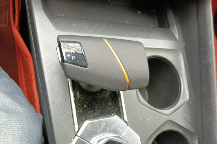 Used CHANGAN UNI-V 2024 1.5T Prestige Sport Edition
