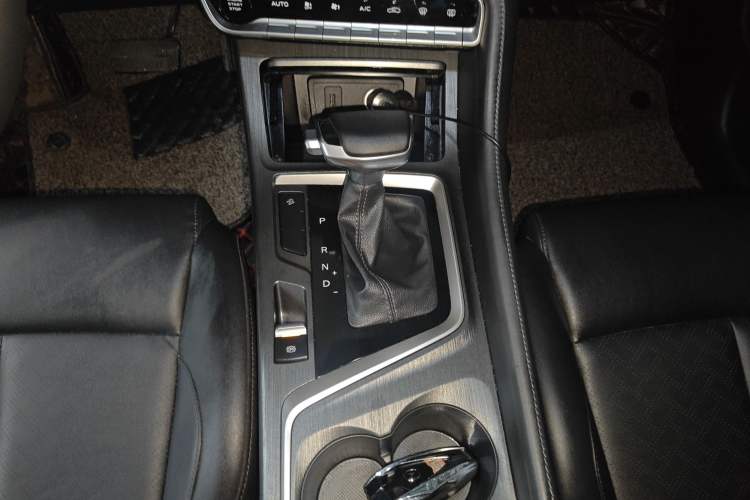 Used CHANGAN CS55PLUS 2020 1.5T Automatic Colorful Model