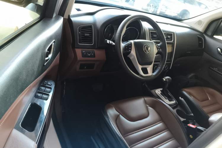 Used FORTHING SX6 2016 1.6L CVT Luxury Model Driver Seat