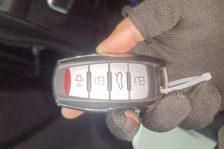 Used Haval M6 2021 PLUS 1.5T Manual Luxury Smart Connectivity Model Vehicle Key