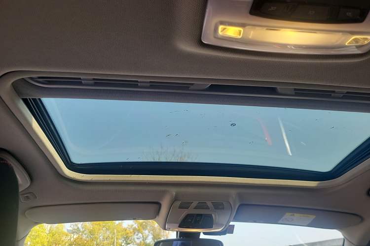 Used BMW 1 Series 2018 118i Sport Design Package Headliner