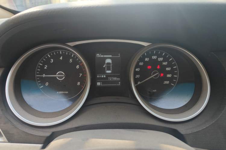 Used Baojun 730 2016 Revised 1.5L Manual Standard Version 7 Seats China V Emission Standard Instrument Cluster