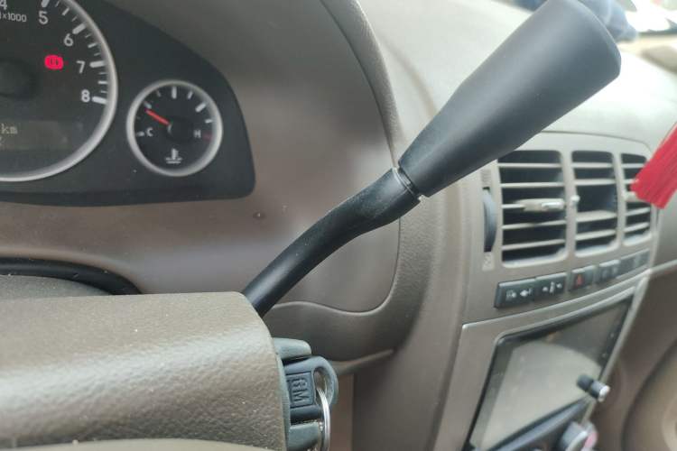 Used Buick GL8 2014 2.4L Classic Edition Gear Lever