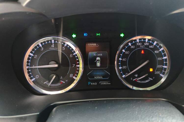 Used Changan CS95 2017 2.0T Two-Wheel Drive Zhitu Edition