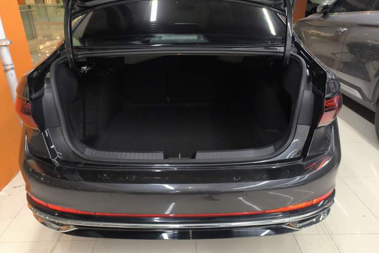 Used Volkswagen Sagitar 2023 200TSI DSG Excellence Edition