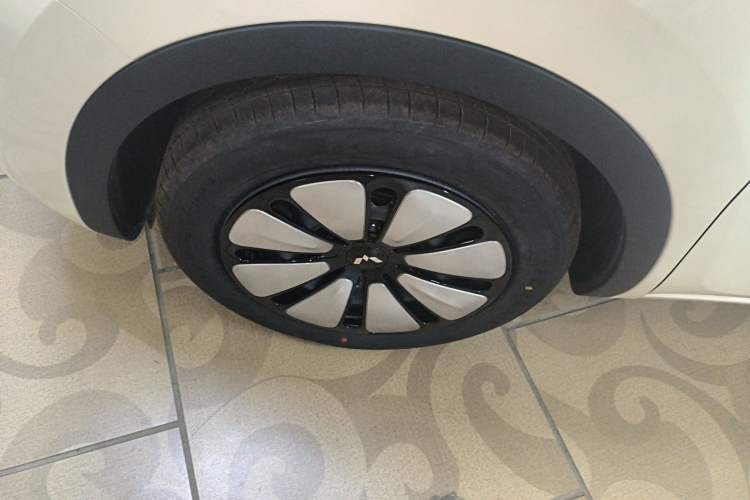 Used Wuling Bingo 2025 333 km Enjoyment Version Exterior 4