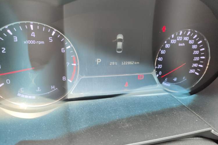 Used Kia K5 2014 2.0L Automatic LUXURY
