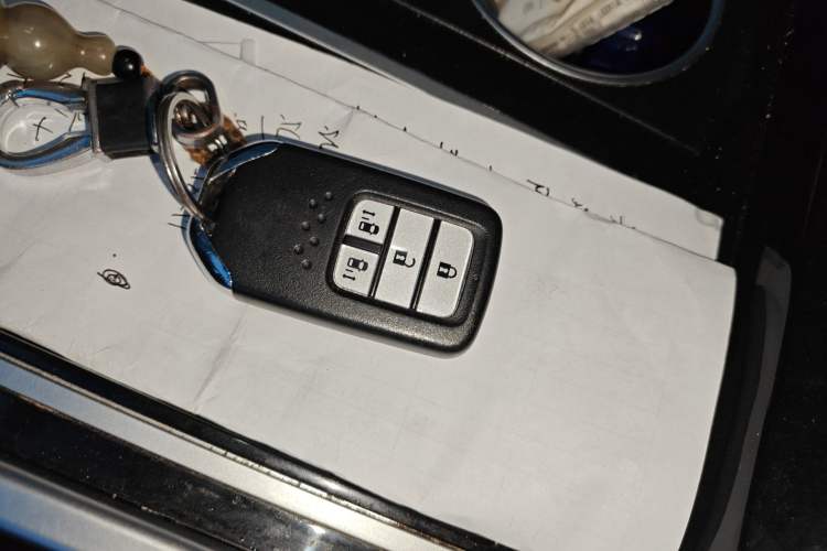 Used Honda Odyssey 2017 2.4L Luxury Edition Vehicle Key