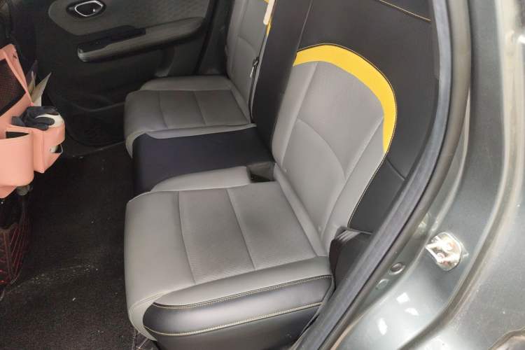 Used AION Y 2022 70 Intelligent Edition Lithium Iron Phosphate
