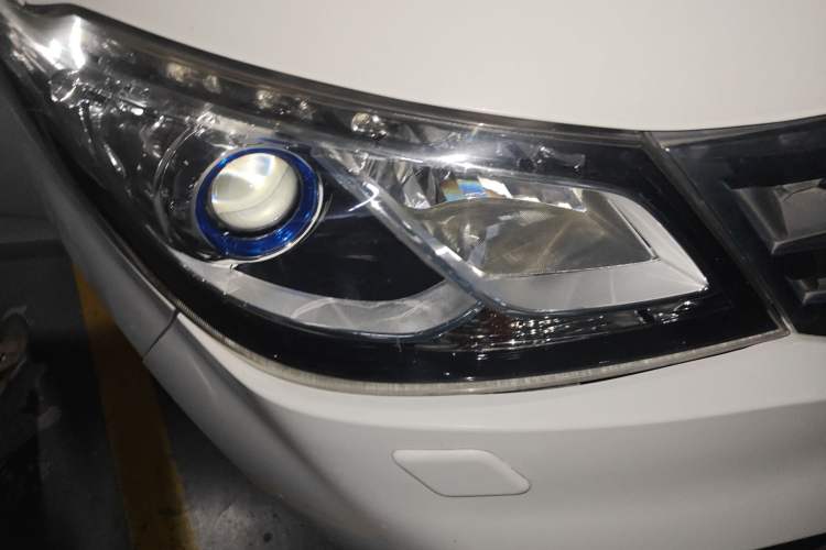 Used SAIC MAXUS G10 2014 2.0T Automatic Luxury Executive Edition