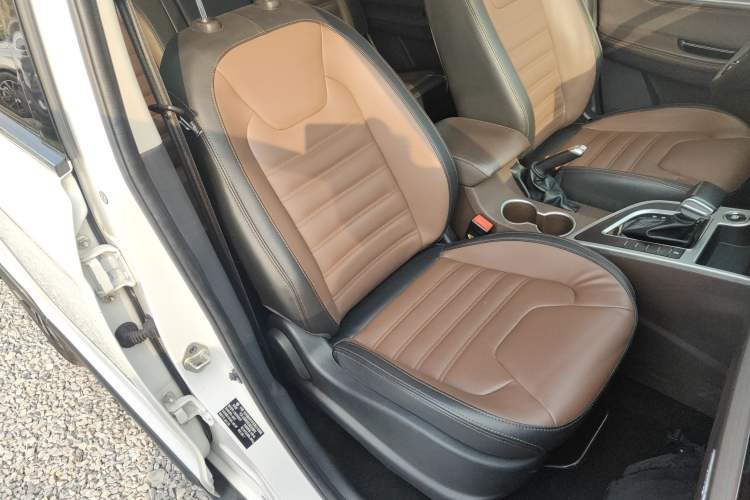 Used FORTHING Joyear X6 2017 Jingxiang Series 1.5T CVT Prestige Model
