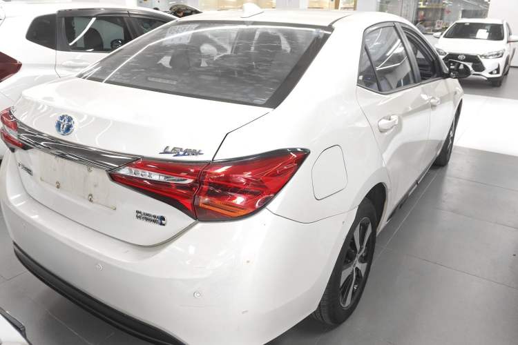 Used Toyota Levin Hybrid E+ 2019 1.8L GS E-CVT Elite Model with Sunroof
