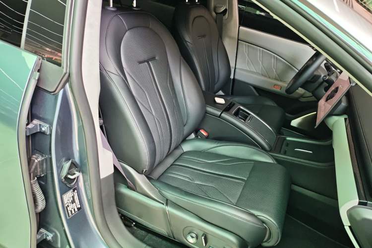 Used Zeekr 007 2024 Four-Wheel Drive Intelligent Driving Version 75 kWh