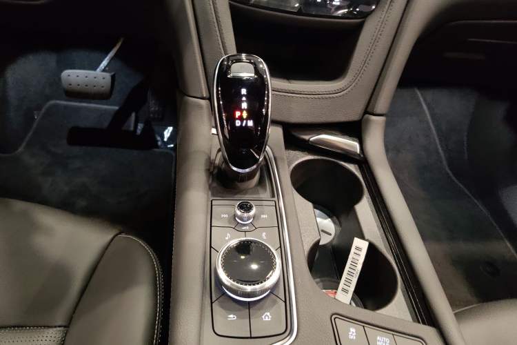 Used Cadillac XT6 2025 2.0T Six-Seater Four-Wheel-Drive Luxury Executive Classic Edition