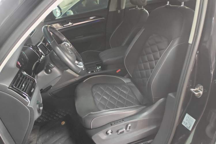 Used Volkswagen Teramont X 2019 330TSI Two-Wheel-Drive Prestige Luxury Edition