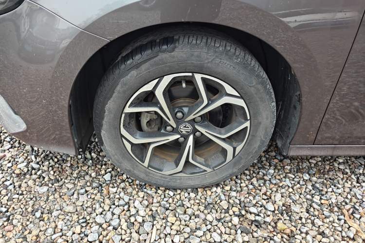 Used MG 5 2021 180 DVVT CVT Youth Luxury Edition