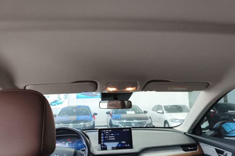 Used Hongqi E-QM5 2024 560km PLUS
