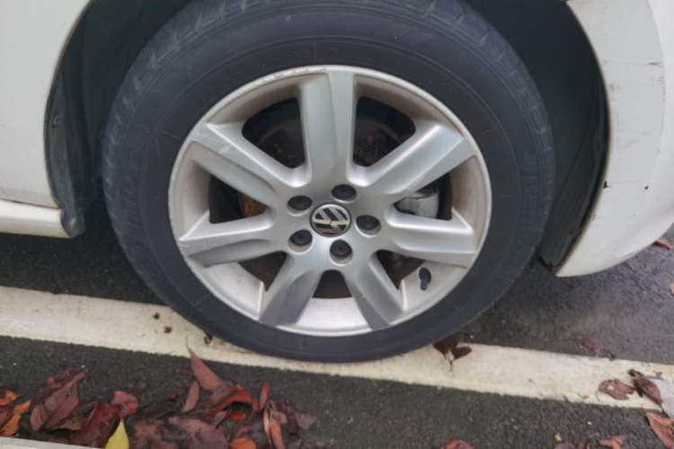 Used Volkswagen Polo 2013 1.6L Automatic Comfort Edition
