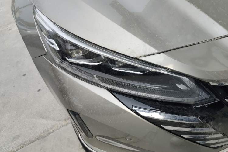 Used Nissan Teana 2022 2.0L XL-Upr Enjoyment Edition Right Front Headlight