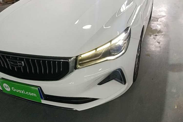 Used Geely Auto Emgrand 2022 4th Generation 1.5L CVT Flagship Model

