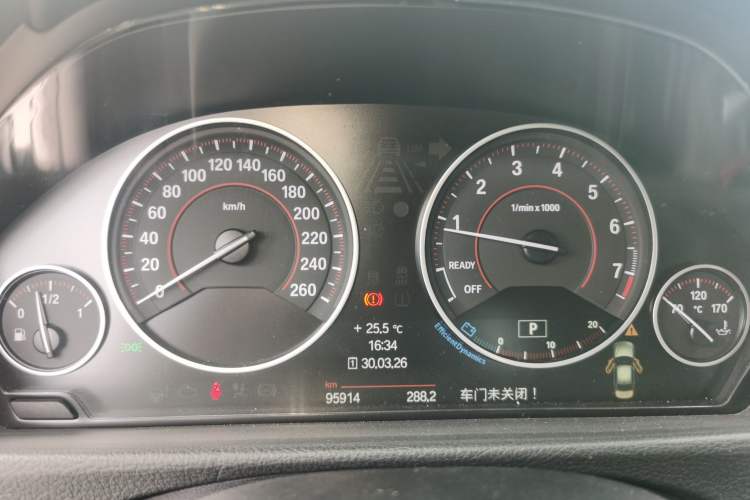 Used BMW 3 Series 2013 320i Sport Edition
