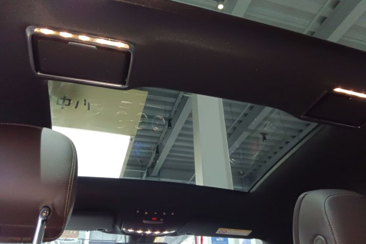 Used Mercedes-Benz GLC 2022 Facelifted GLC 260 L 4MATIC Dynamic Edition Headliner