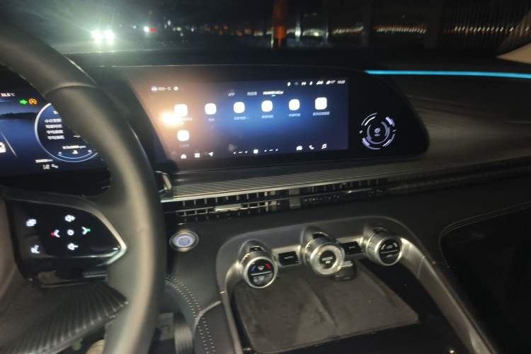 Used EXEED Lingyun 2024 400T Two-Wheel-Drive King Edition