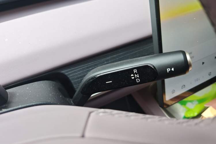 Used ONVO L60 2024 60 kWh Rear-Drive Version