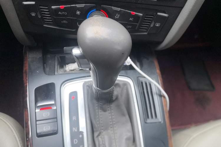 Used Audi A4L 2010 2.0 TFSI Comfort Edition
