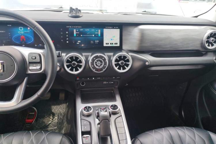 Used Tank 300 2024 2.0T Challenger
