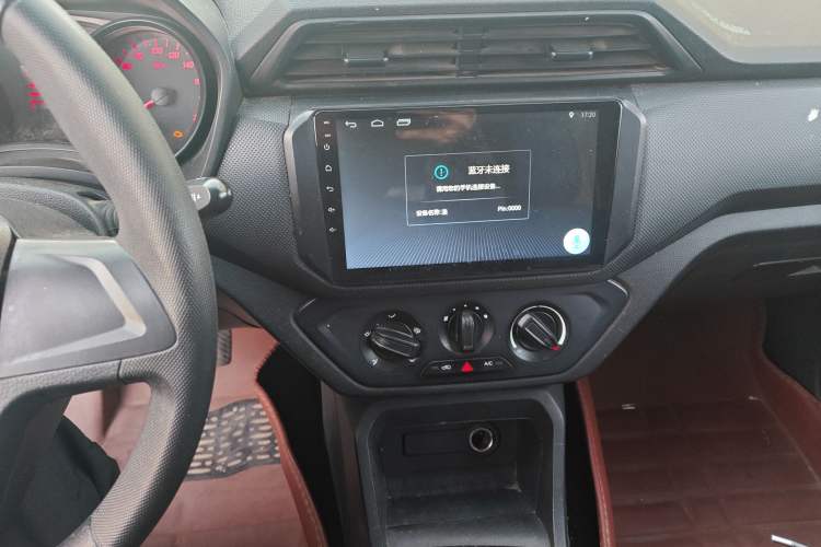 Used Wuling Hongguang 2019 1.5L S Basic Window-Sealed Vehicle China VI LAR Audio And AC Panel