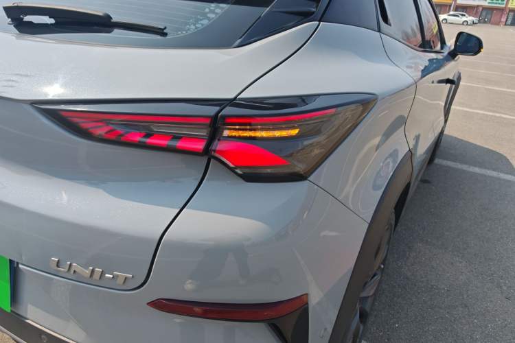 Used CHANGAN UNI-T 2020 1.5T Flagship Version
