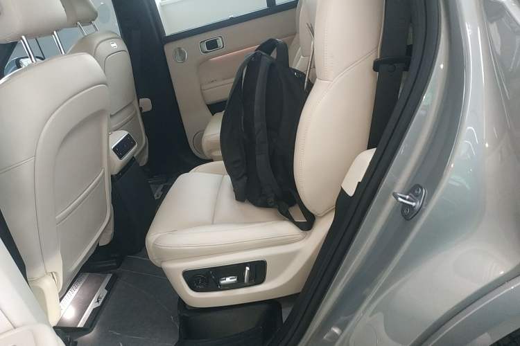 Used Li Auto L8 2024 Max