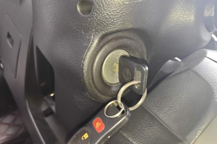 Used Nissan Livina 2013 1.6XE CVT Comfort Edition