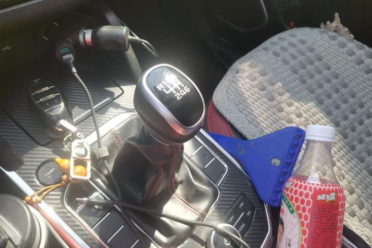 Used Bestune T33 2021 1.2T Manual Luxury Model
