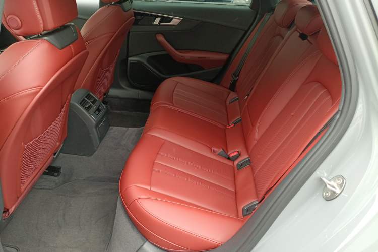 Used Audi A4L 2024 40 TFSI Luxury Dynamic Edition
