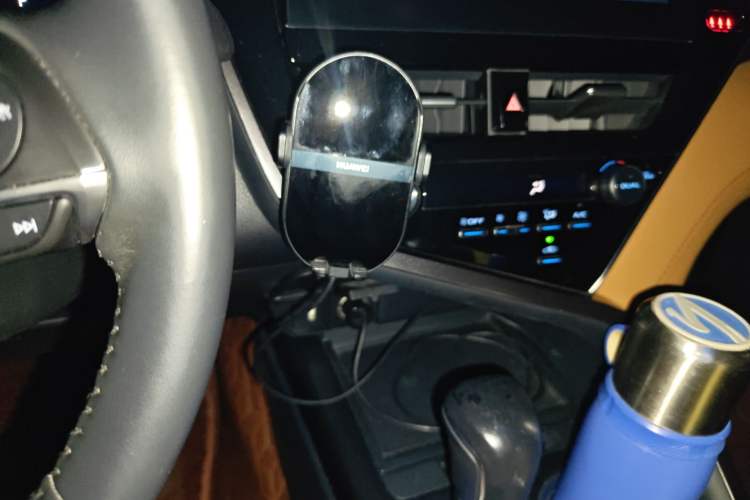 Used Toyota Camry 2021 Dual-Motor 2.5HG Luxury Edition
