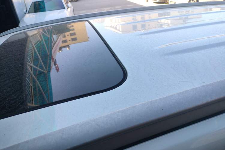 Used Changan CS55 2018 1.5T Automatic Colorful Edition China V Standard
