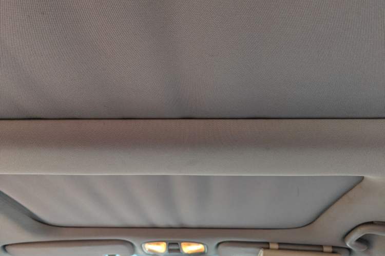 Used Hyundai Sonata 2013 2.4L Automatic Luxury Version China V Standard Headliner