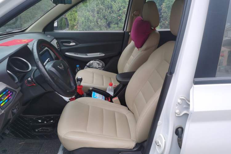 Used Wuling Hongguang 2018 1.5L S Comfort Model L2B
