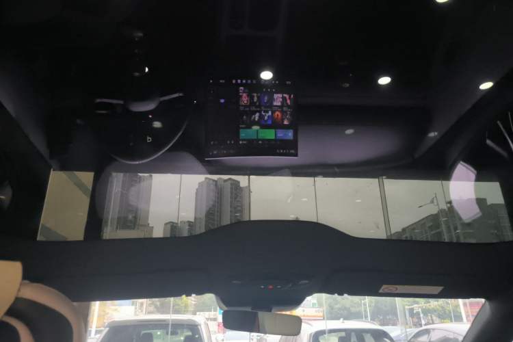 Used Xiaomi Auto SU7 2024 Rear-Drive Long-Range Intelligent Driving Version