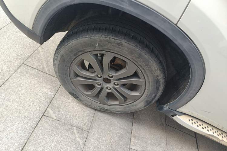 Used Suzuki Vitara 2016 1.6L Manual Two-Wheel Drive Entry-Level Trim
