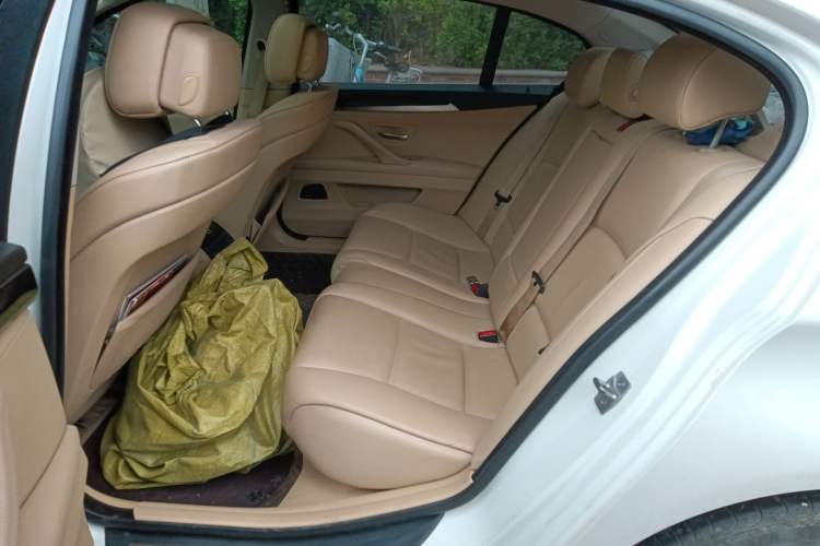 Used BMW 5 Series 2013 525Li Luxury Model