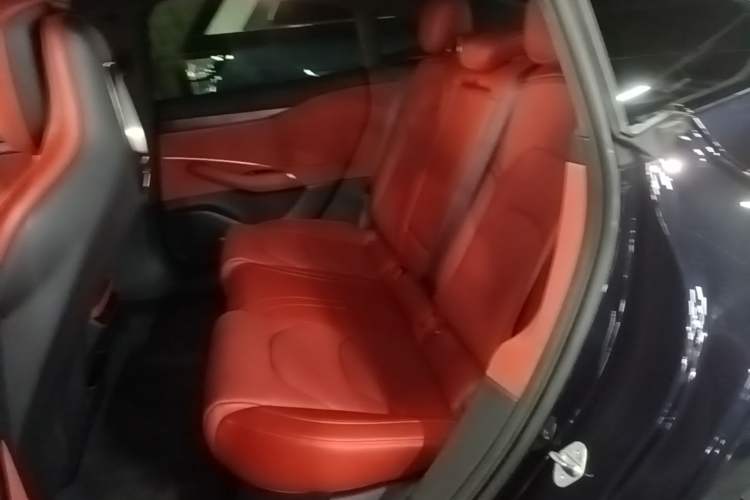 Used Xiaomi Auto SU7 2024 Rear-Drive Long-Range Intelligent Driving Version