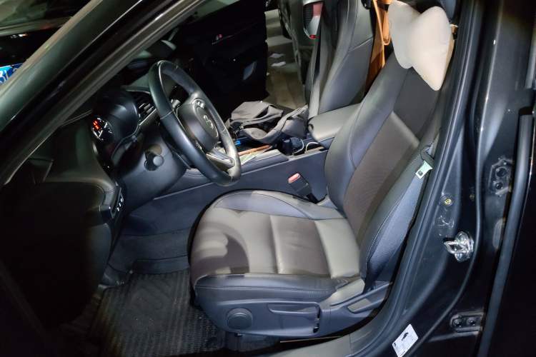 Used Mazda 3 Axela 2021 2.0L Automatic Zhiya Edition